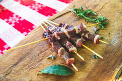 arrosticini-abruzzesi-fegato.jpg