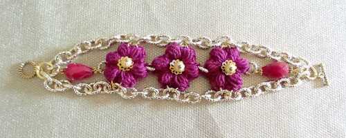 bracciale-con-fiori.jpg