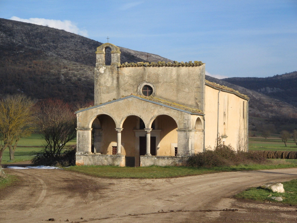 navelliaq-chiesadisantamariadellegrazie.jpg navelliaq-chiesadisantamariadellegrazie.jpg