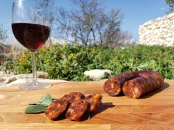 salsiccia-chorizo-di-maiale-nero-d-abruzzo.jpg