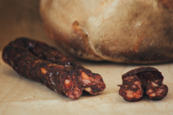salsiccia-di-fegato-di-fiore-salumi.jpeg salsiccia-di-fegato-di-fiore-salumi.jpeg