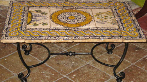 tavolino-in-ferro-e-maiolica-rettangolare-3.jpg
