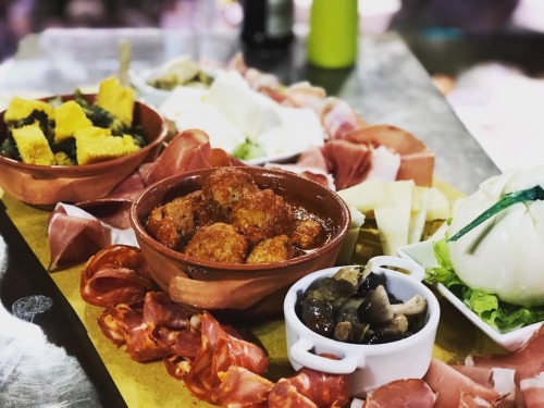 tegame-aperitivo-antipasto.jpg